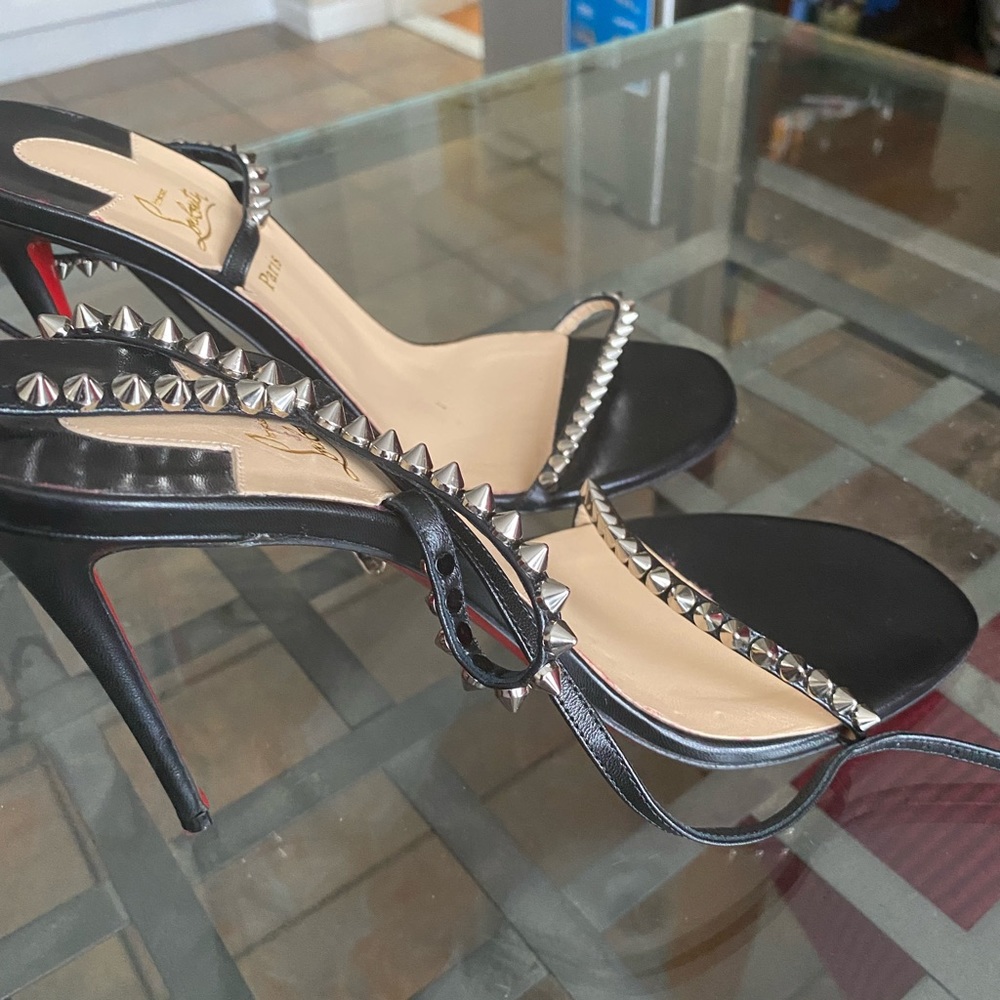 Christian Louboutin Black heels size 41